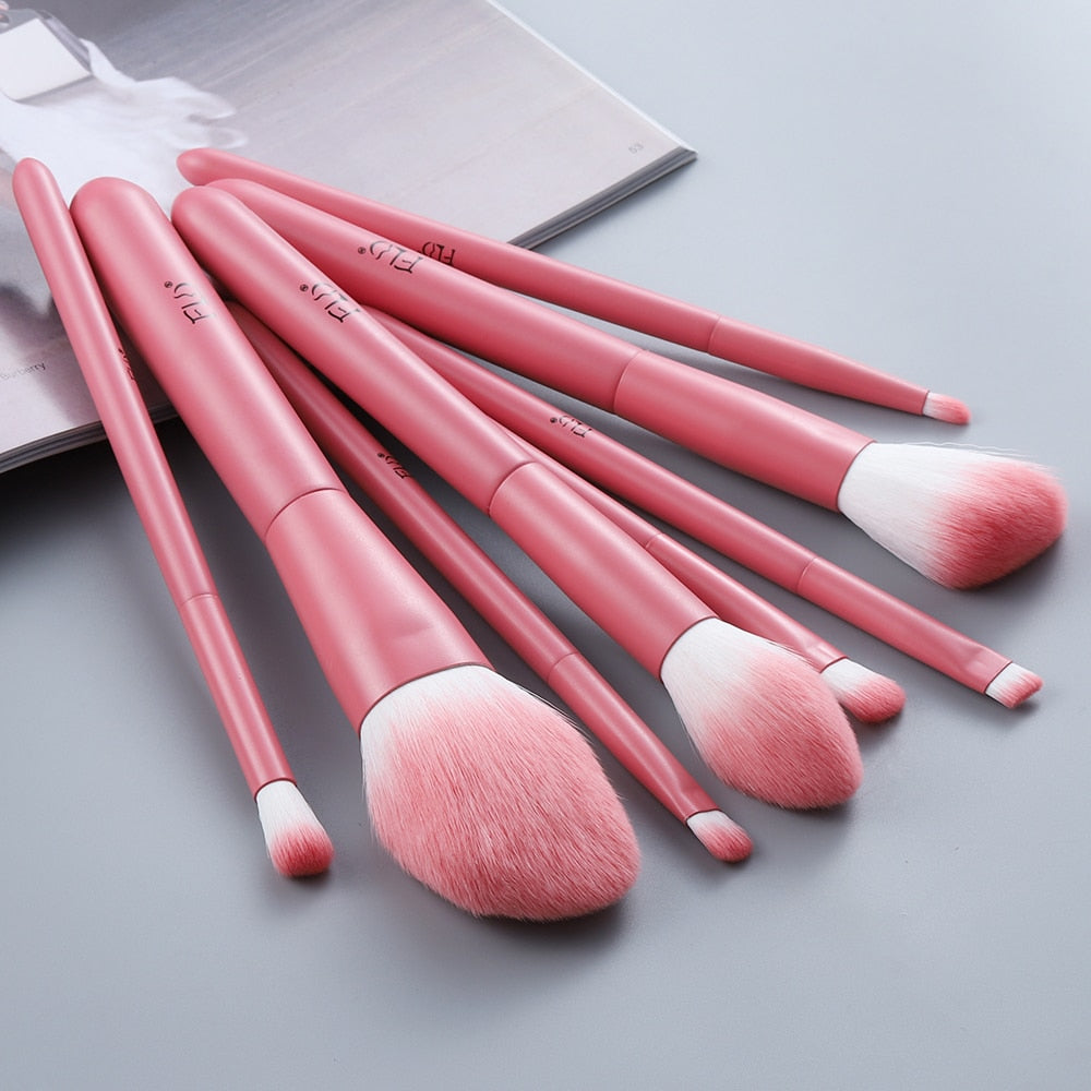 Matte Color Wood Make Up Brushes Set