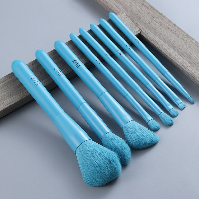 Matte Color Wood Make Up Brushes Set