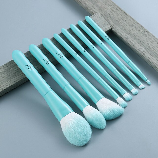 Matte Color Wood Make Up Brushes Set